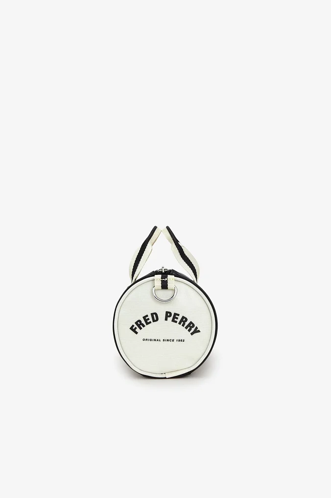 Сумка Fred Perry Classic Barrel Bag